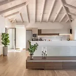 Casa Domenica, 2 Bedroom Seaside Chania (Crete)