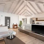 Semesterbostad Casa Domenica, 2 Bedroom Seaside Chania (Crete)