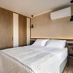Casa Domenica, 2 Bedroom Seaside Holiday home
