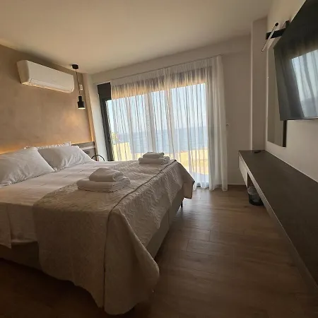 Casa Domenica, 2 Bedroom Seaside Ferienhaus