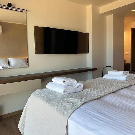 Casa Domenica, 2 Bedroom Seaside 度假居 干尼亞