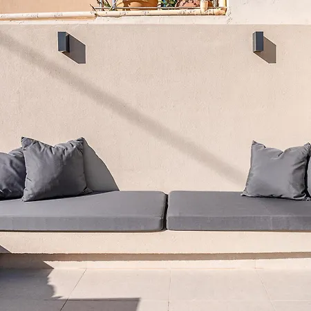 Casa Domenica, 2 Bedroom Seaside La Canée