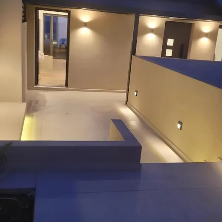 Casa Domenica, 2 Bedroom Seaside * La Canée