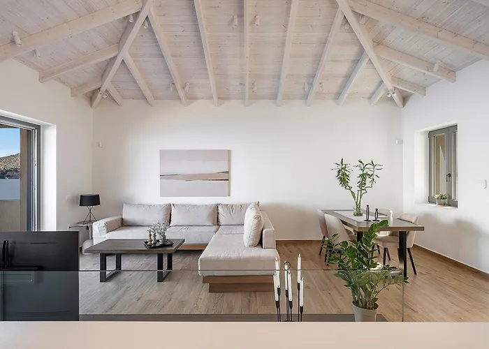 Casa Domenica, 2 Bedroom Seaside La Canée