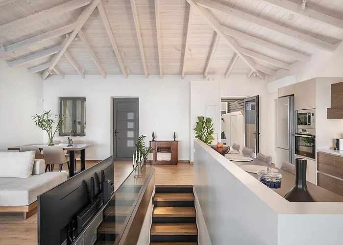 Casa Domenica, 2 Bedroom Seaside * La Canée