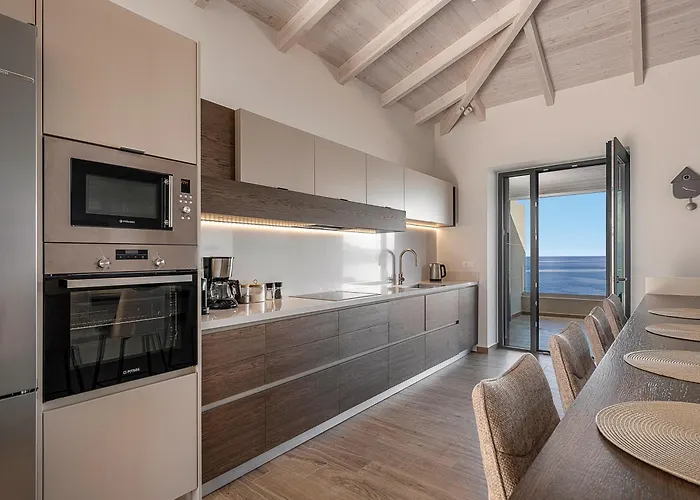 Casa Domenica, 2 Bedroom Seaside *