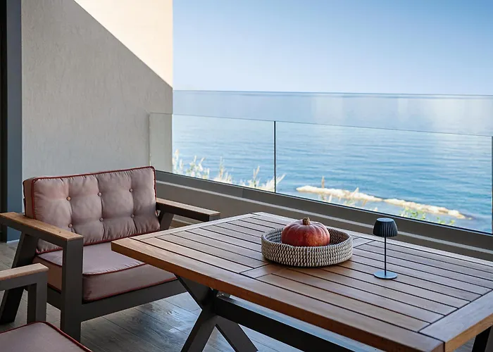 Casa Domenica, 2 Bedroom Seaside Hébergement de vacances